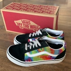 Vans Old Skool in Spiral Tie Dye kids Size 1.5